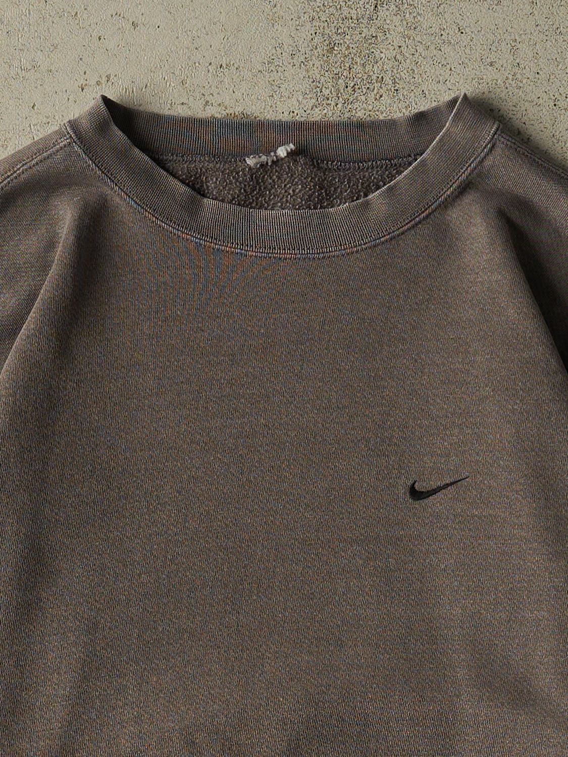 Vintage 90s Charcoal Grey Nike Embroidered Crewneck (XL/XXL)