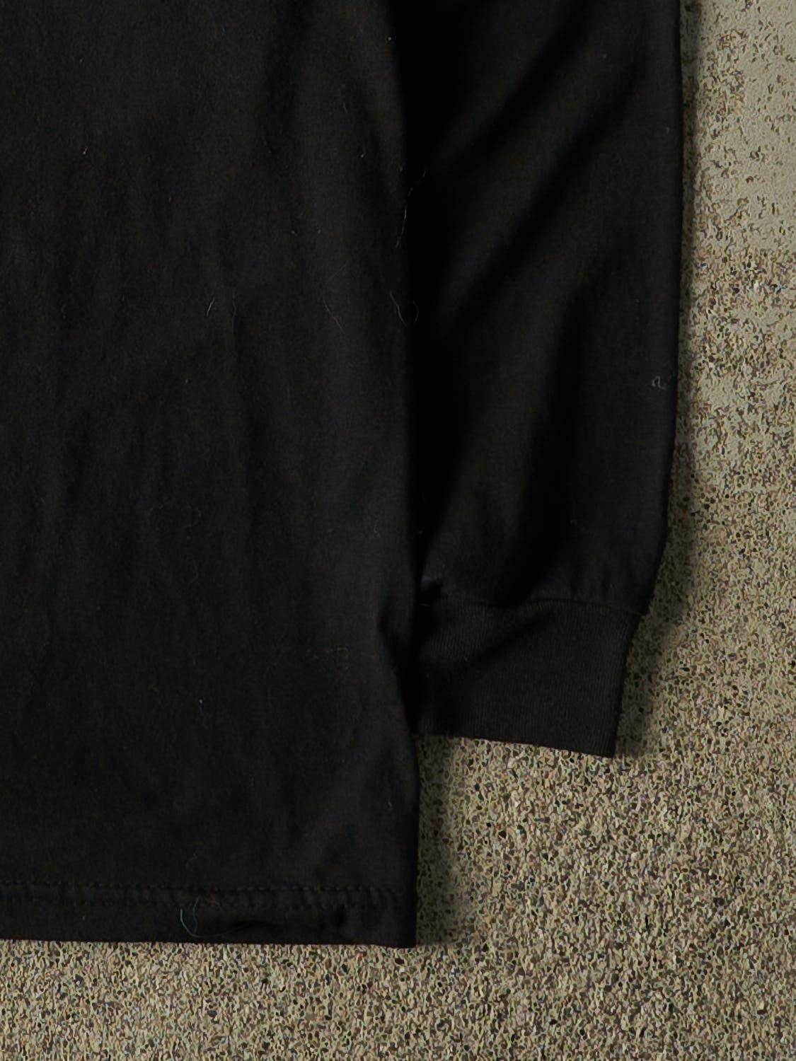 Vintage Y2K Black US Army Long Sleeve (M/L)