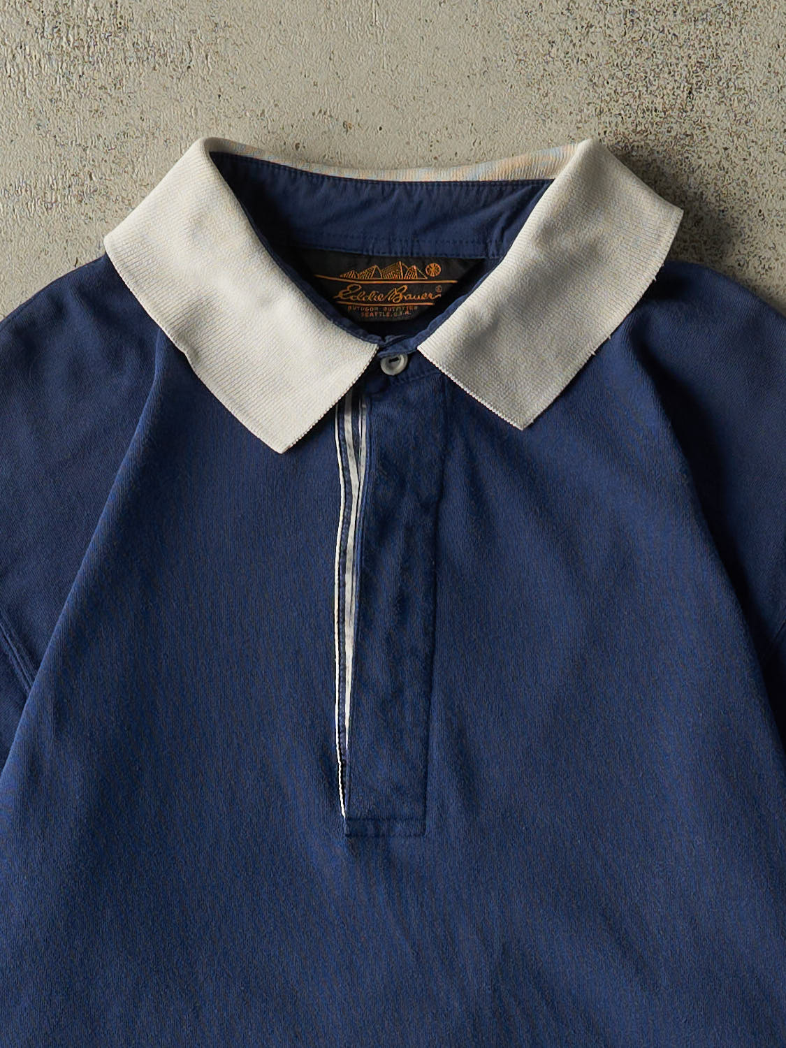 Vintage 90s Navy Blue Eddie Bauer Quarter Button Tee (M/L)
