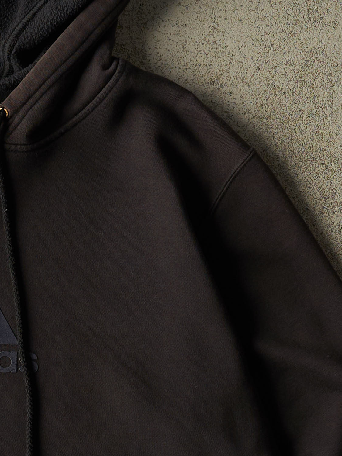 Vintage Y2K Black Adidas Logo Hoodie (L/XL)