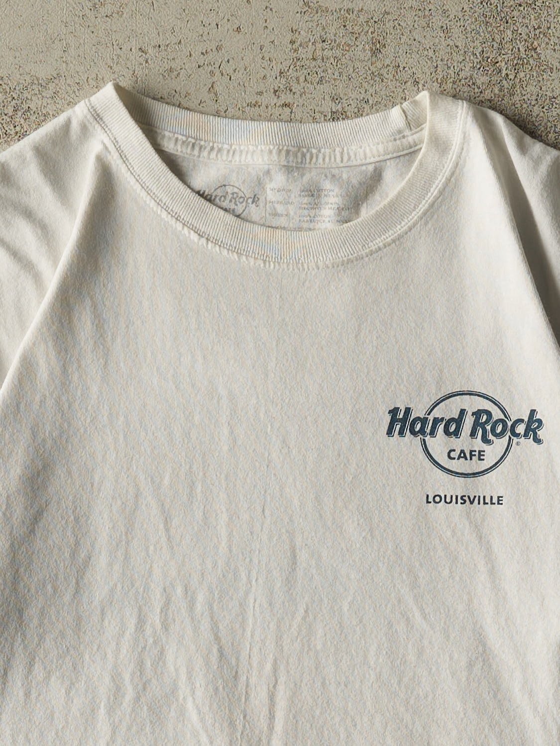 Vintage Y2K White Hard Rock Cafe Louisville KY Tee (S/M)