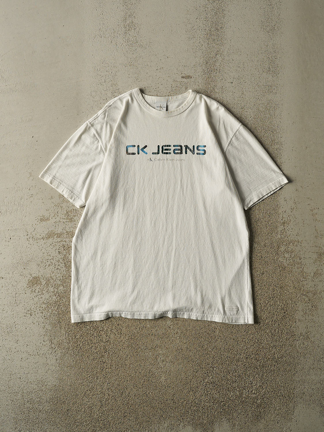 Vintage Y2K White Calvin Klein Jeans Tee (M/L)