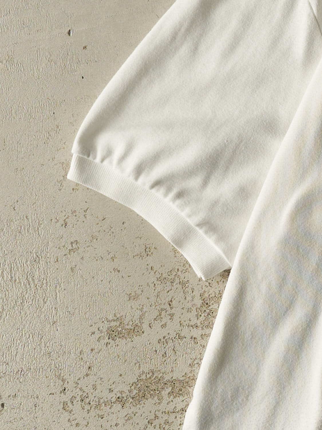 Vintage 90s White Polo Quarter Button Tee (XL/XXL)