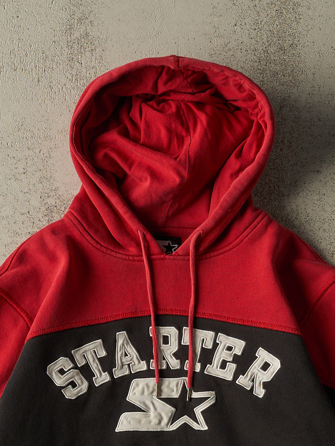 Vintage Y2K Black Starter Embroidered Logo Hoodie (M/L)