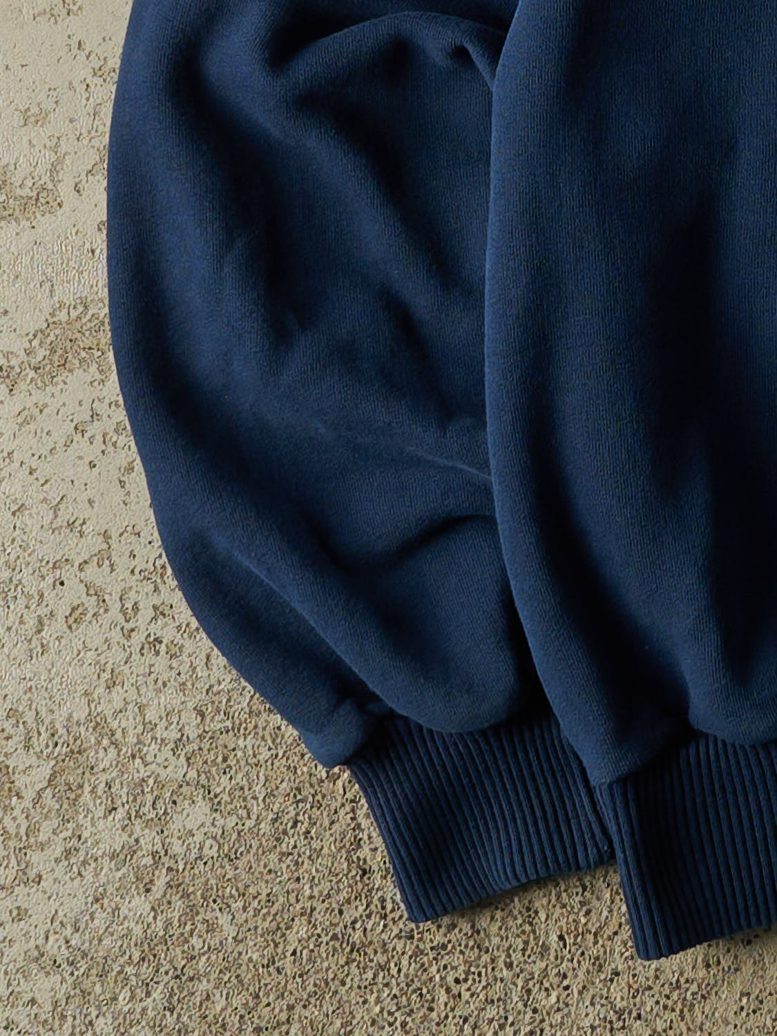 Vintage 90s Navy Blue Wind River Logo Crewneck (M/L)