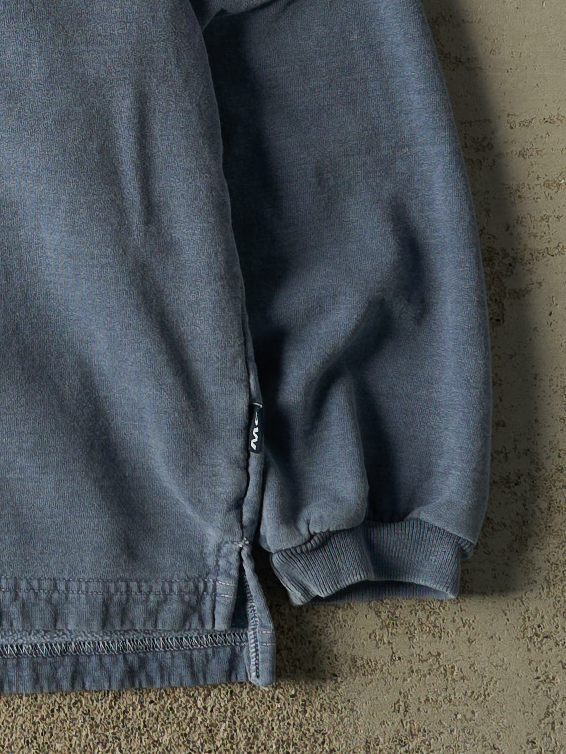 Vintage 90s Washed Blue Queens University Quarter Zip Sweater (L/XL)