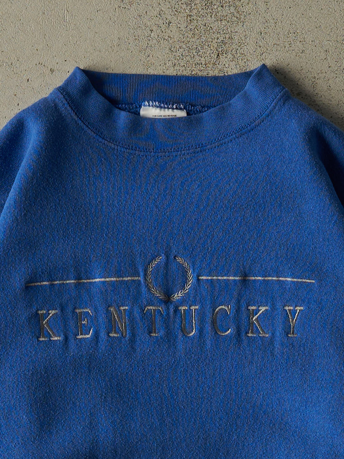 Vintage 90s Blue Kentucky Embroidered Crewneck (M/L)