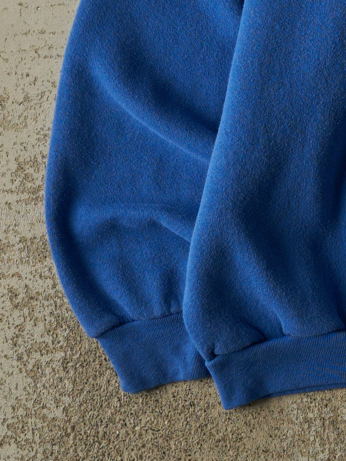 Vintage 90s Blue Kentucky Embroidered Crewneck (M/L)