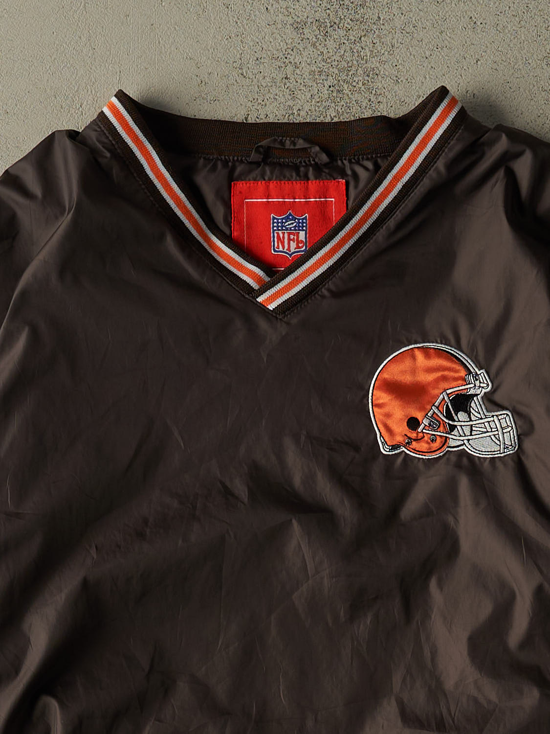 Vintage Y2K Brown Cleveland Browns Pullover Windbreaker Jacket (XL)