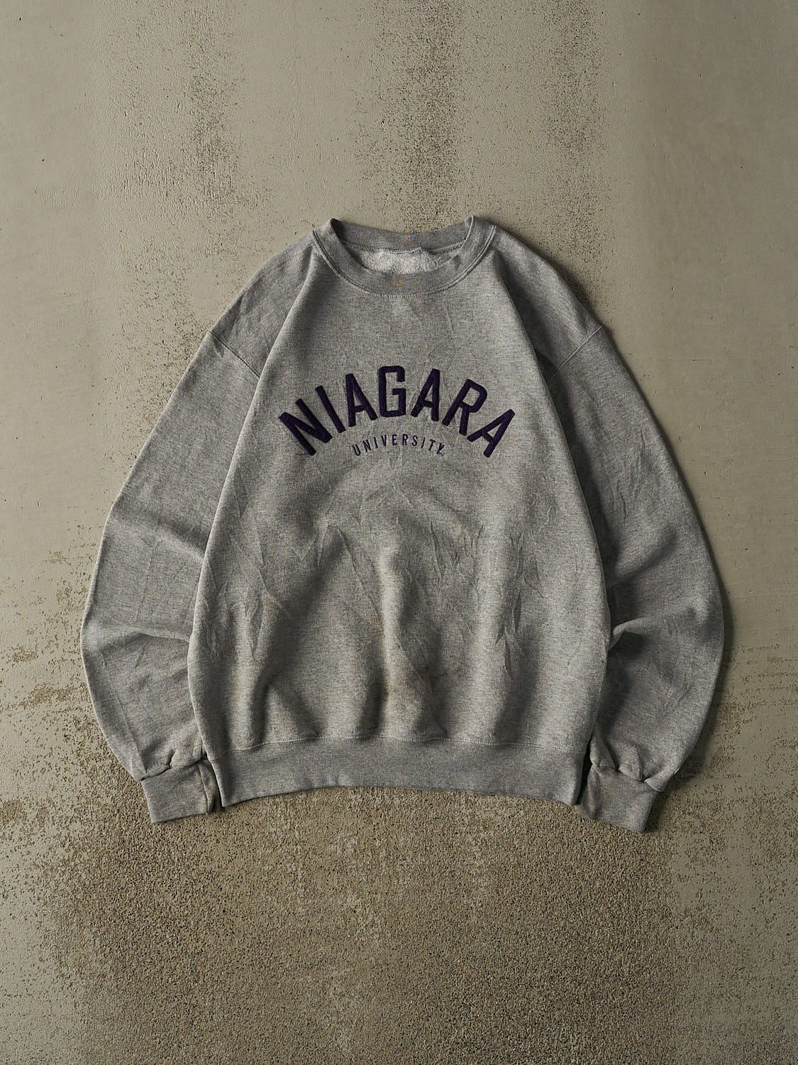 Vintage 90s Grey Niagara University Crewneck (M)