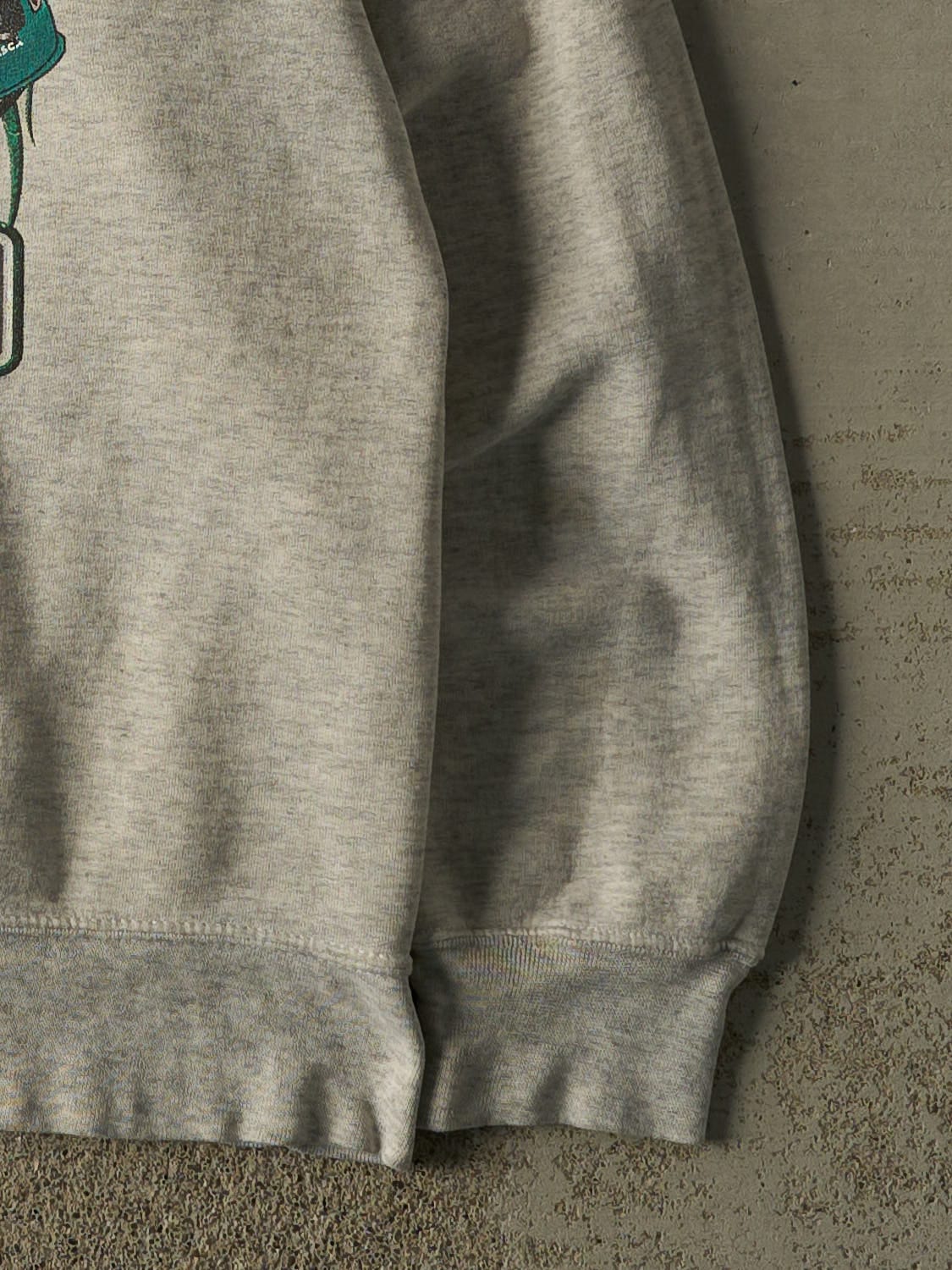 Vintage 05' Heather Grey John Force Racing Crewneck (XL/XXL)