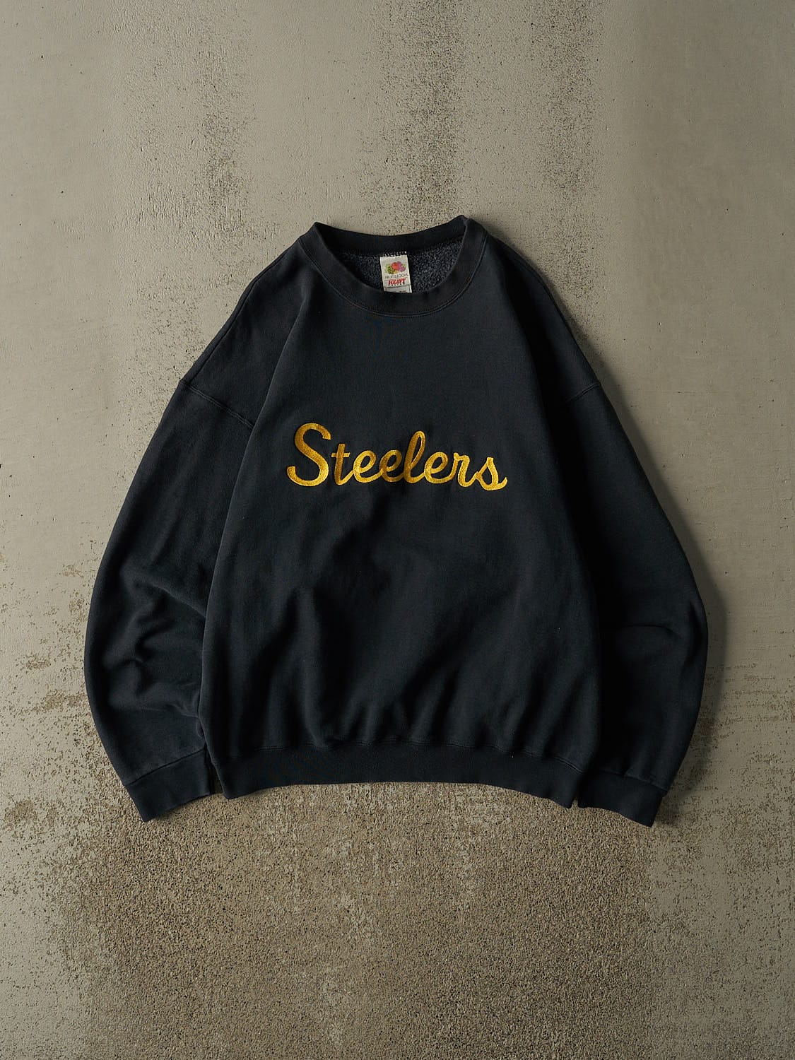 Vintage 90s Faded Black Pittsburgh Steelers Embroidered  Crewneck (L)
