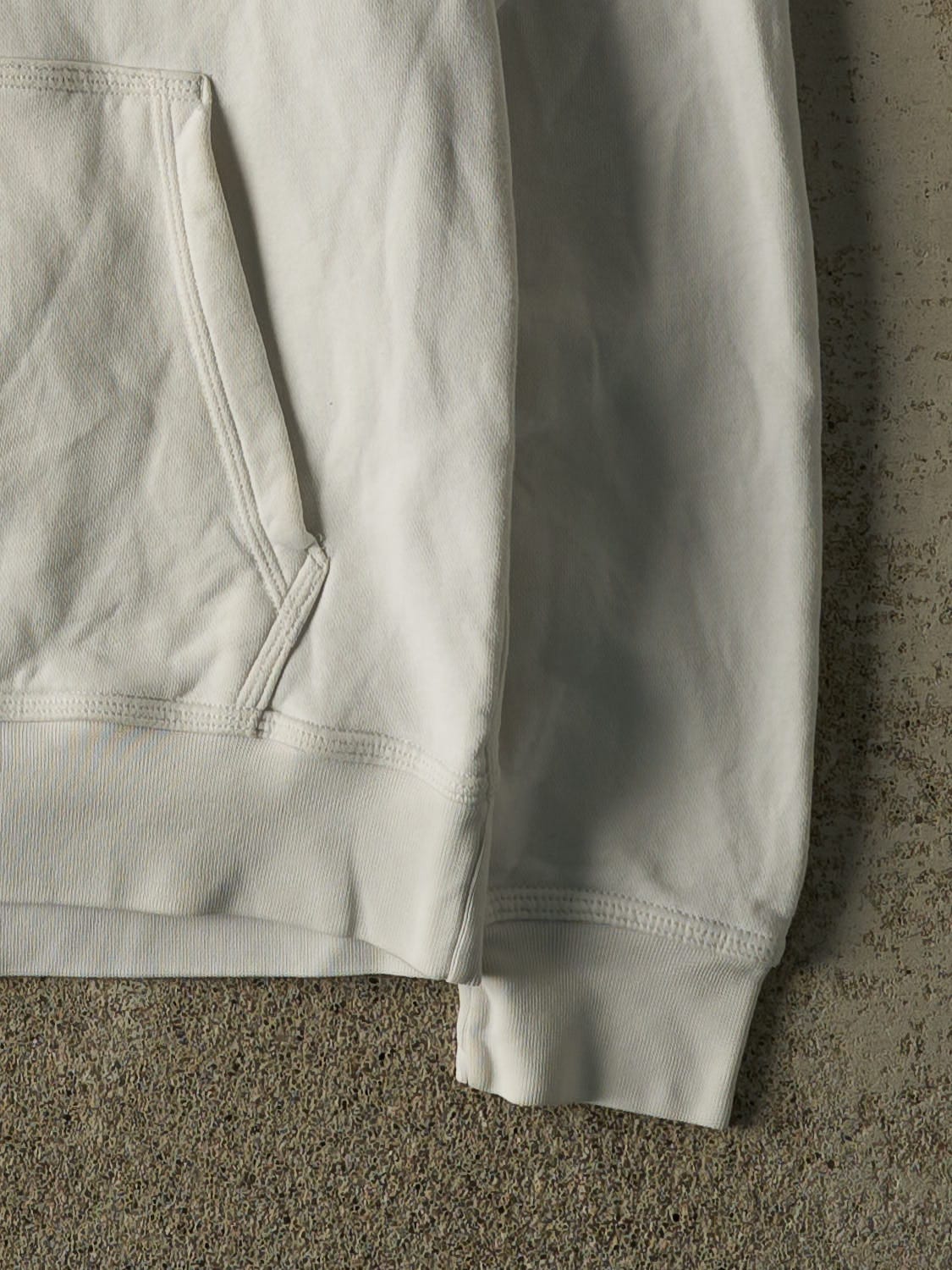 Vintage Y2K White Nike Embroidered Swoosh Hoodie (S/M)