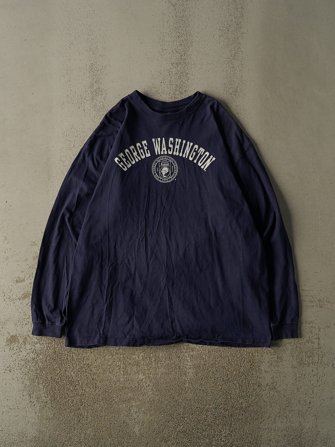 Vintage 90s Navy Blue George Washington University Long Sleeve (XXL)