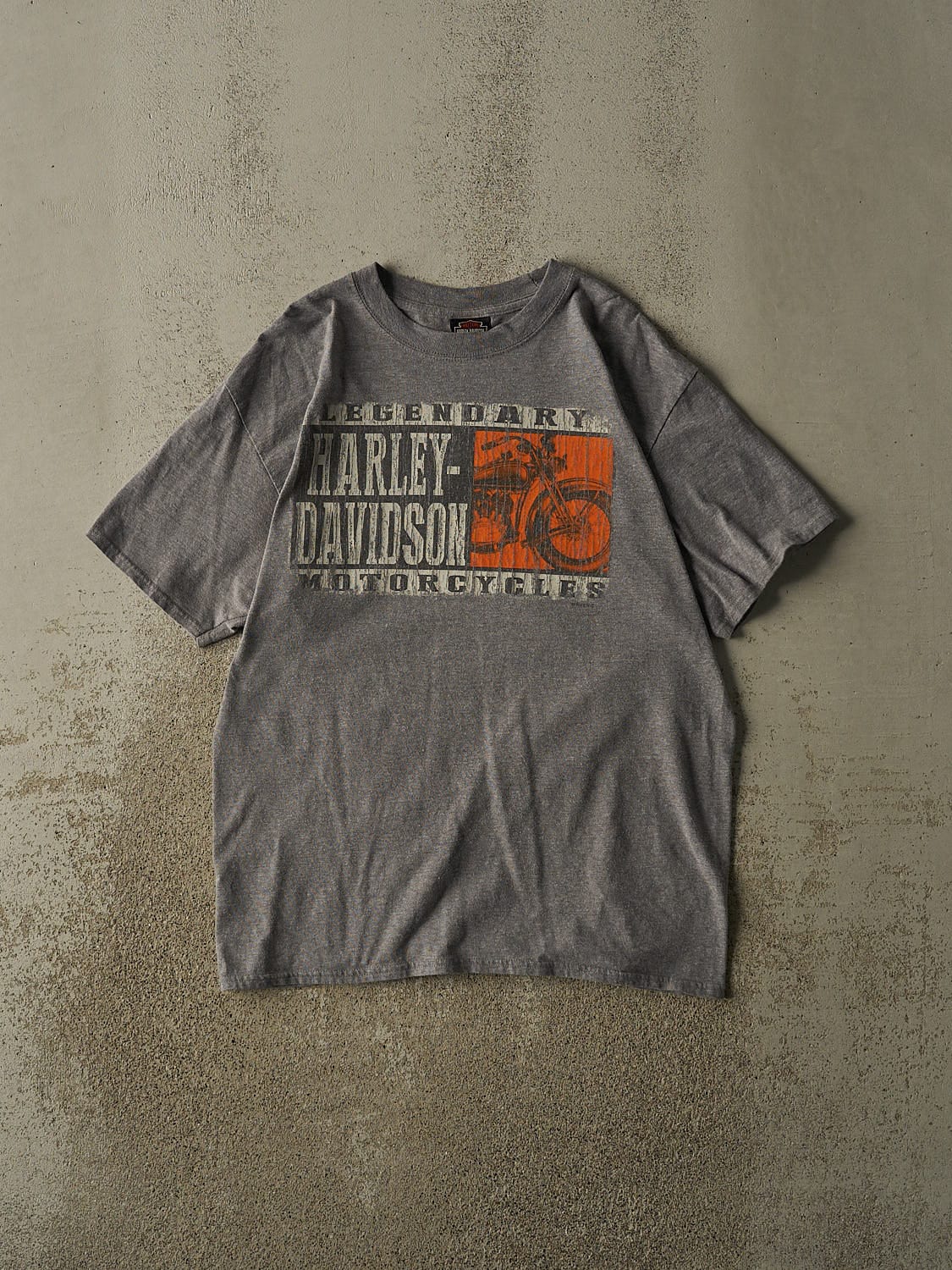 19' Grey Harley Davidson Gatineau Quebec Tee (L)