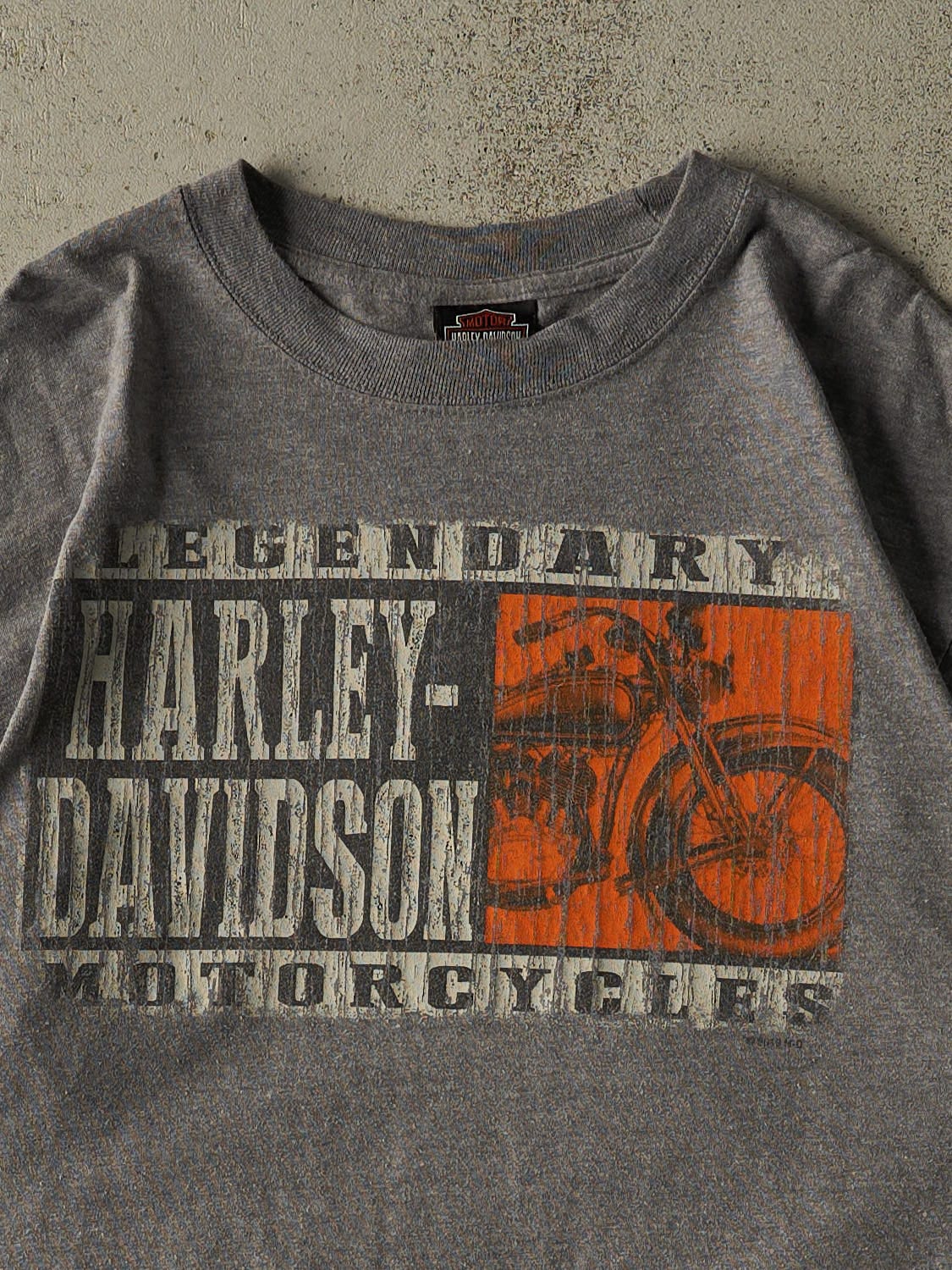 19' Grey Harley Davidson Gatineau Quebec Tee (L)