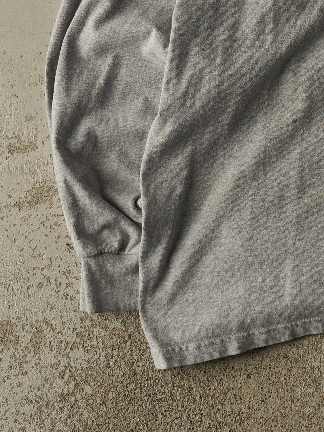 Vintage Y2K Grey Detroit Red Wings Long Sleeve (XL)