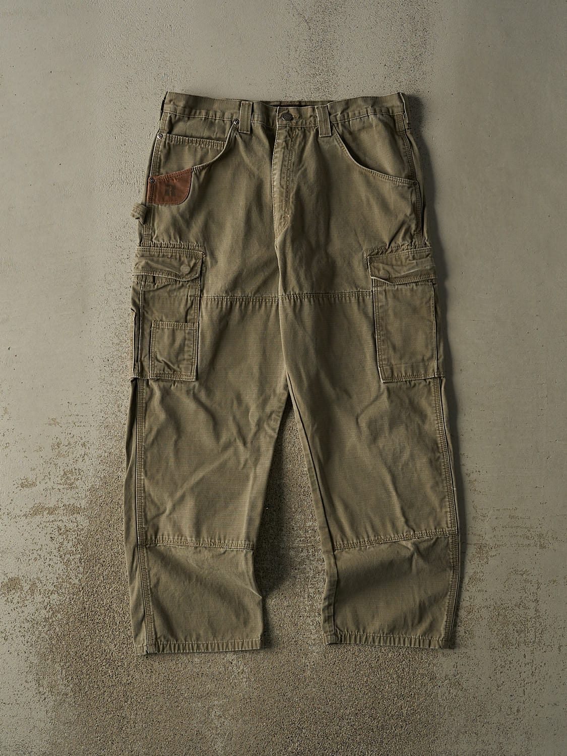 Vintage 90s Beige Wrangler Riggs Utility Carpenter Pants (34x29.5)