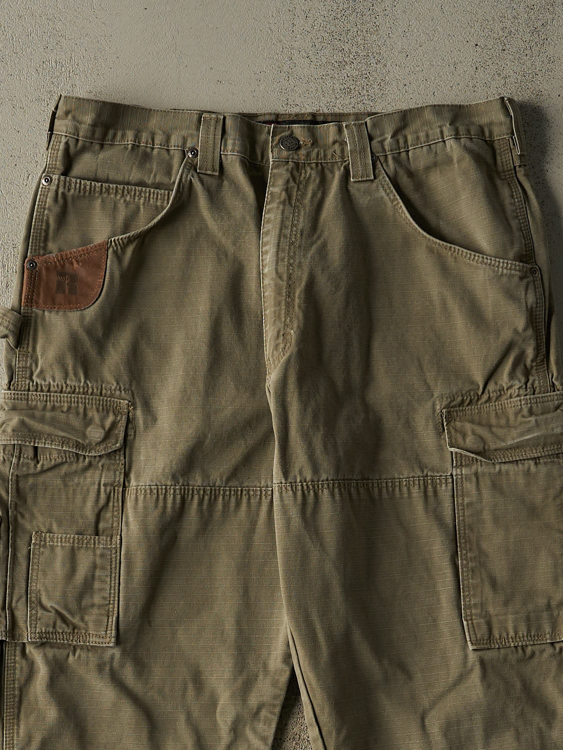 Vintage 90s Beige Wrangler Riggs Utility Carpenter Pants (34x29.5)
