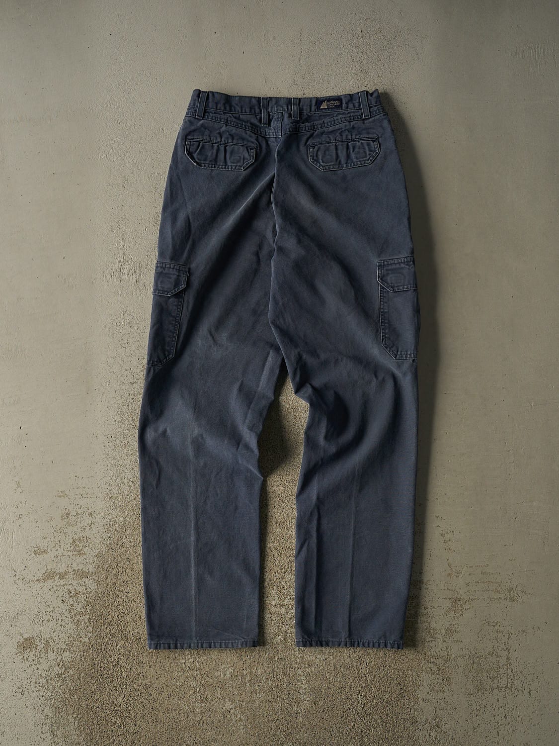 Vintage 90s Navy Blue MEC Cargo Pants (31x33)