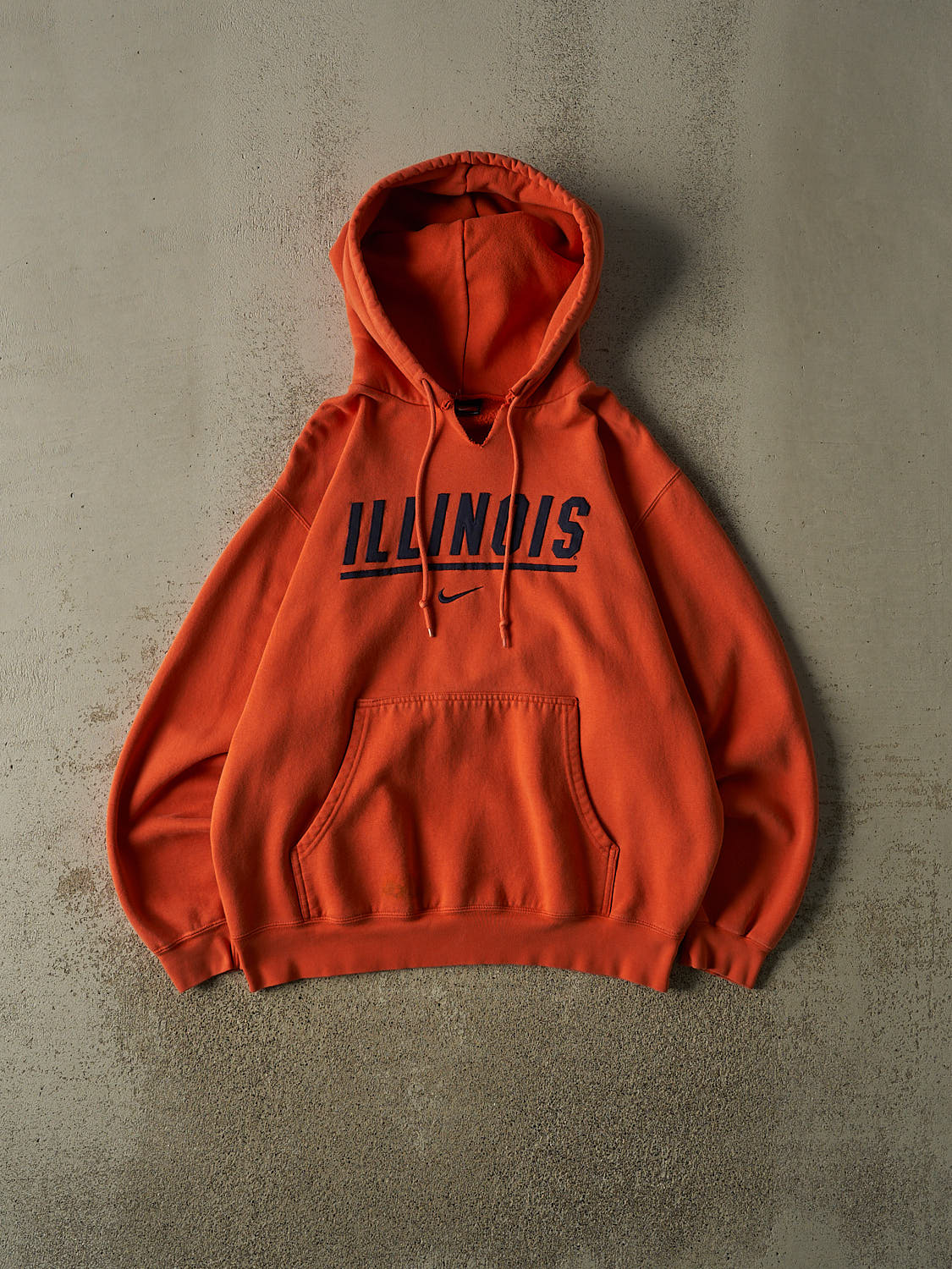 Vintage Y2K Orange Nike Middle Swoosh University of Illinois Hoodie (XL)