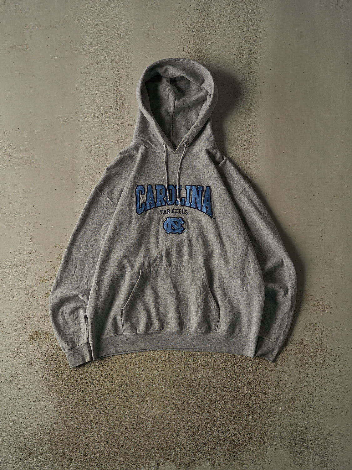 Vintage 90s Grey University of North Carolina Embroidered Hoodie (XL)