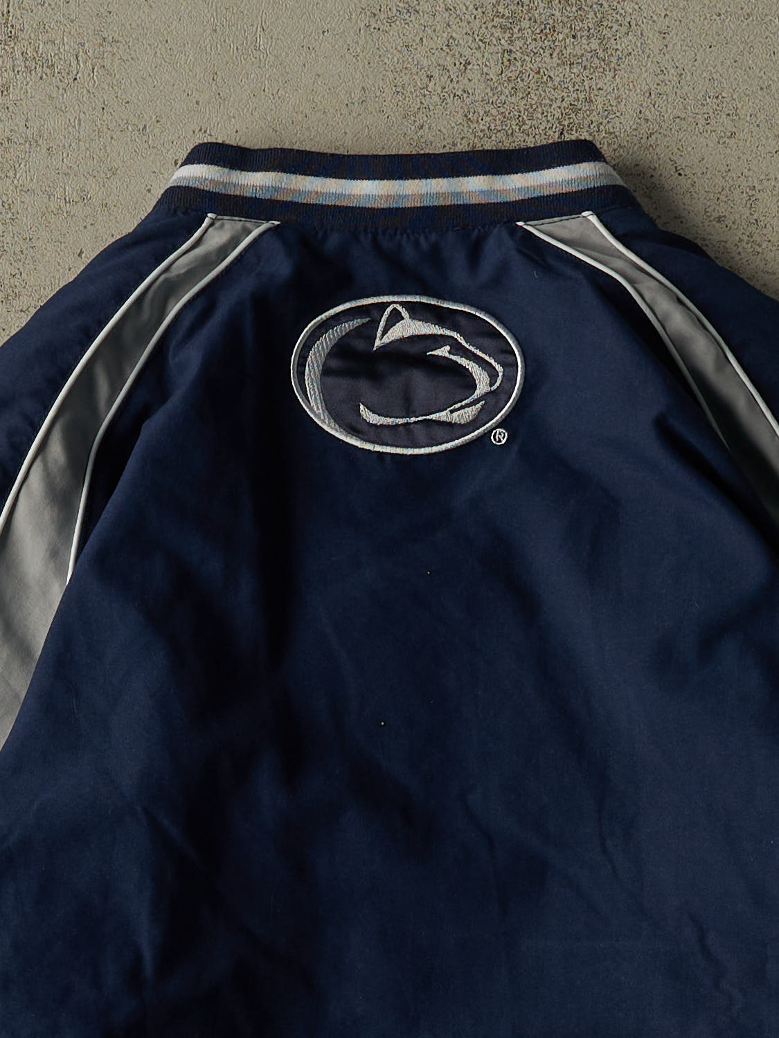 Vintage Y2K Navy Blue Penn State University Windbreaker Jacket (L/XL)