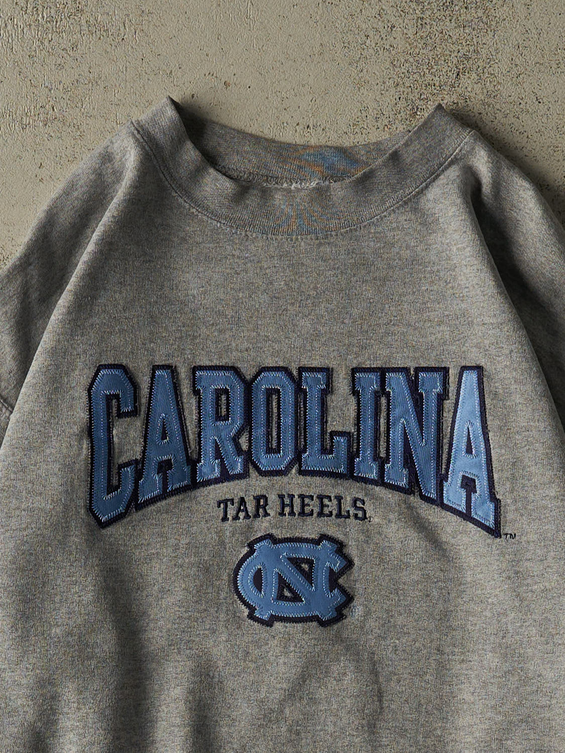 Vintage 90s Grey University of North Carolina  Crewneck (M)