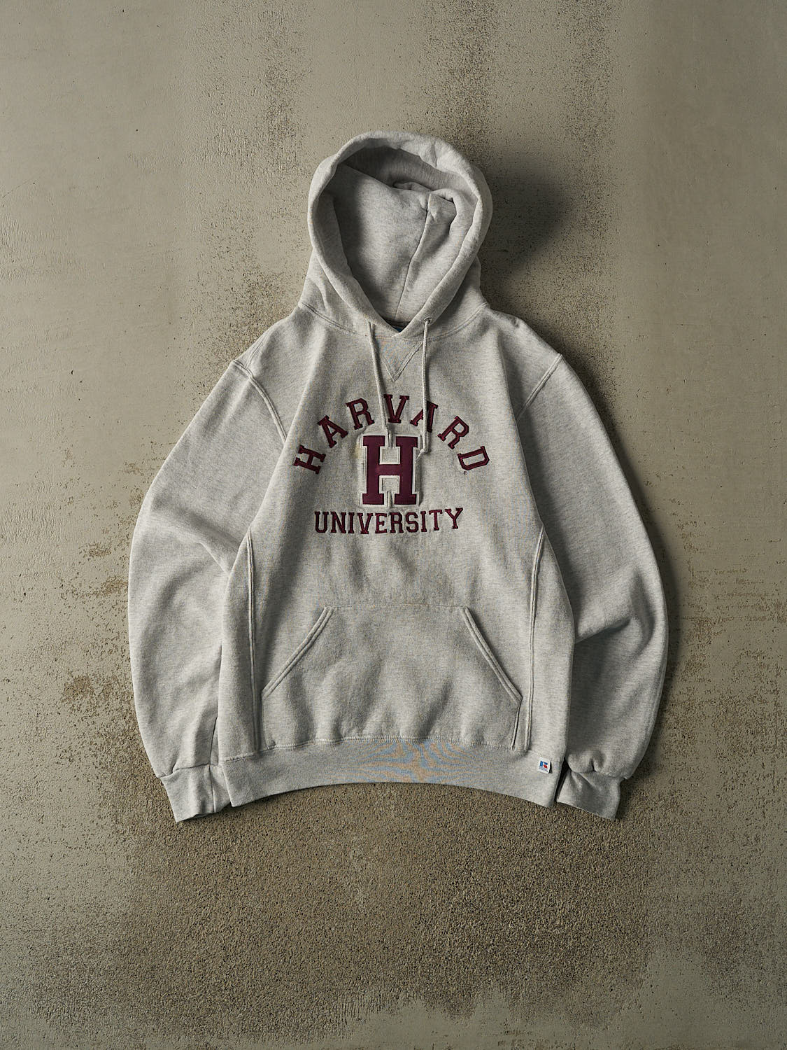 Vintage Y2K Heather Grey Russell Athletic Harvard University Embroidered Hoodie (S/M)