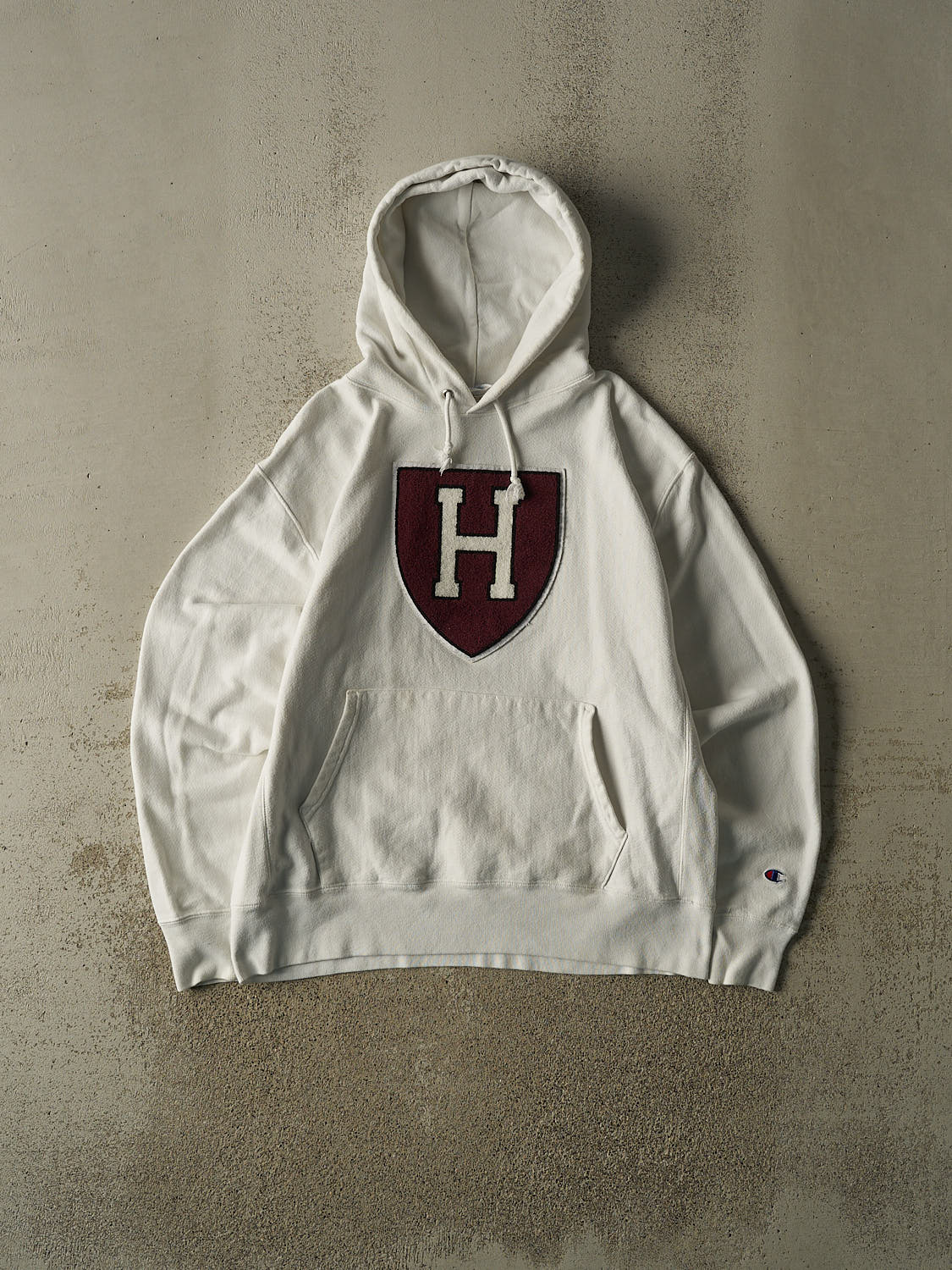 Vintage Y2K White Champion Reverse Weave Harvard University Chenille Embroidered Hoodie (L)