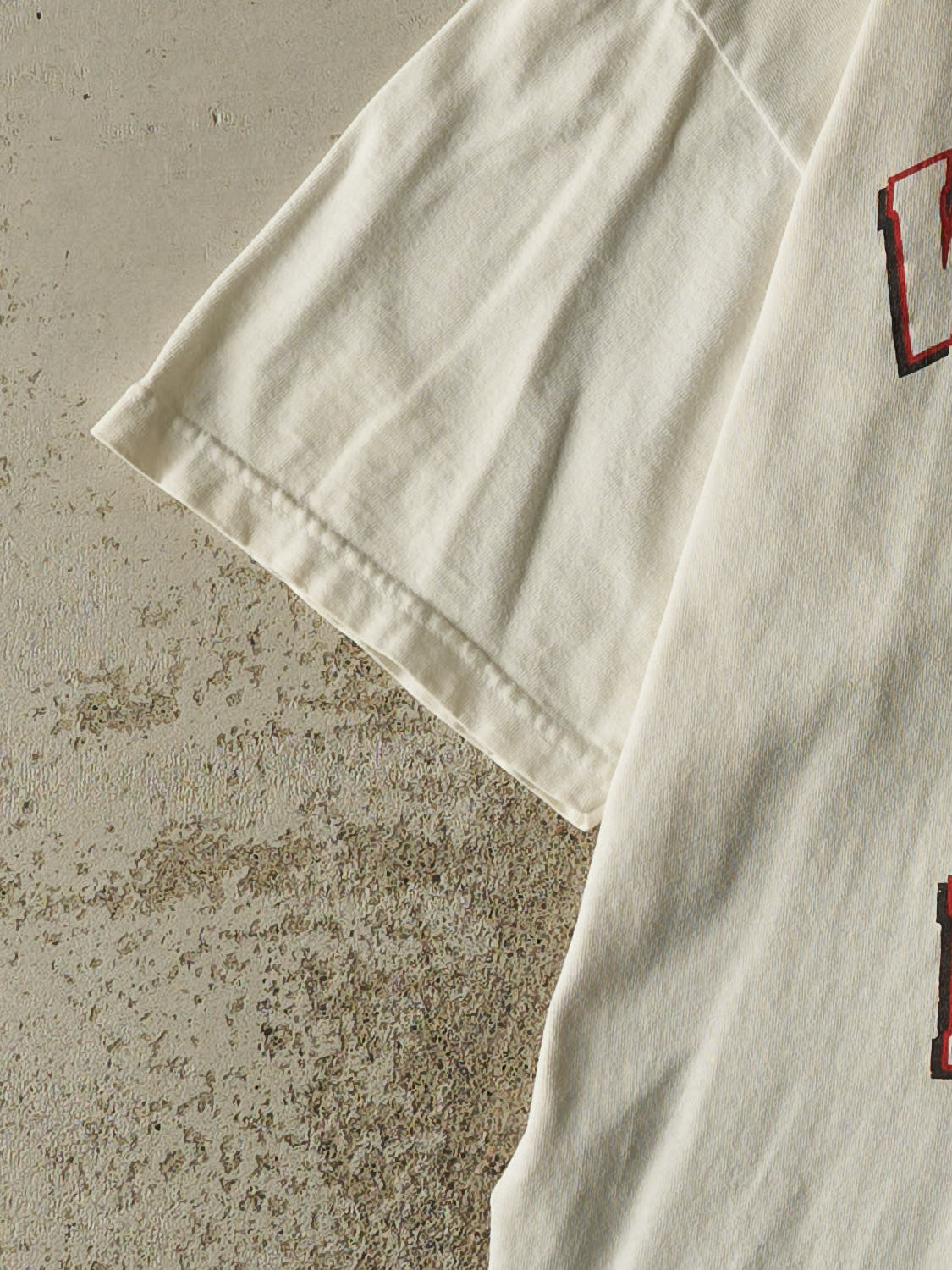 Vintage 90s White University of Wisconsin Badgers Tee (L)