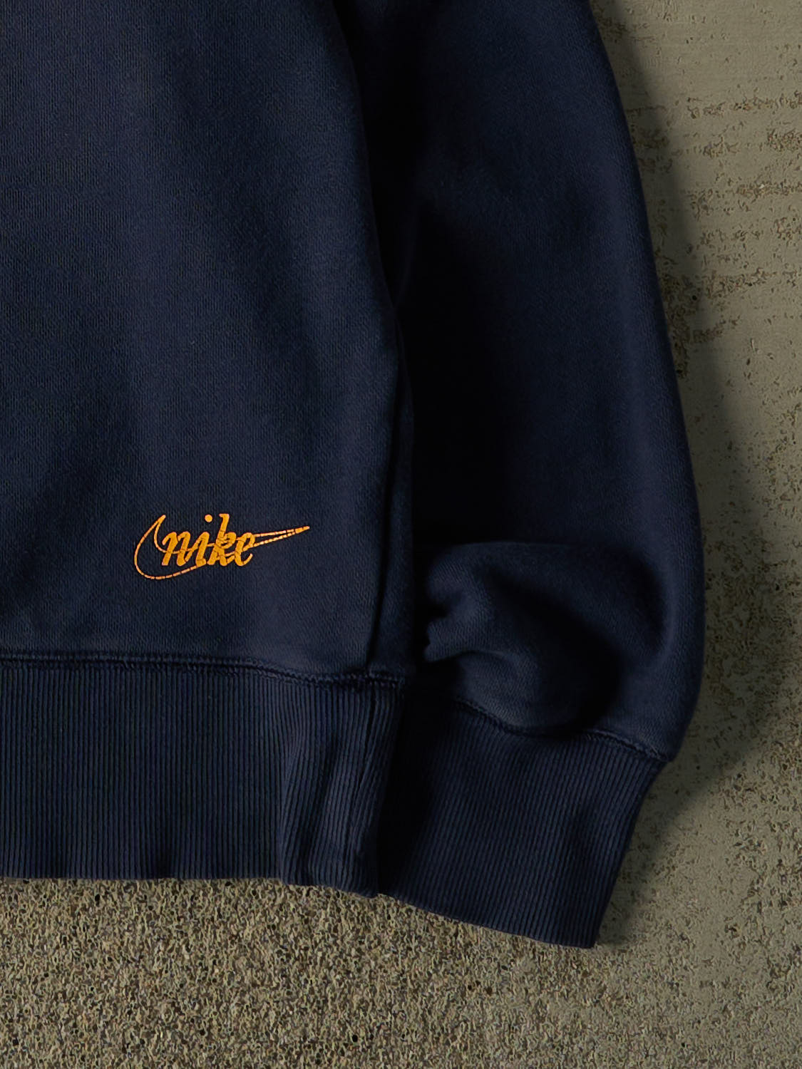 Vintage Y2K Navy Blue West Virginia University Nike Crewneck (XL)