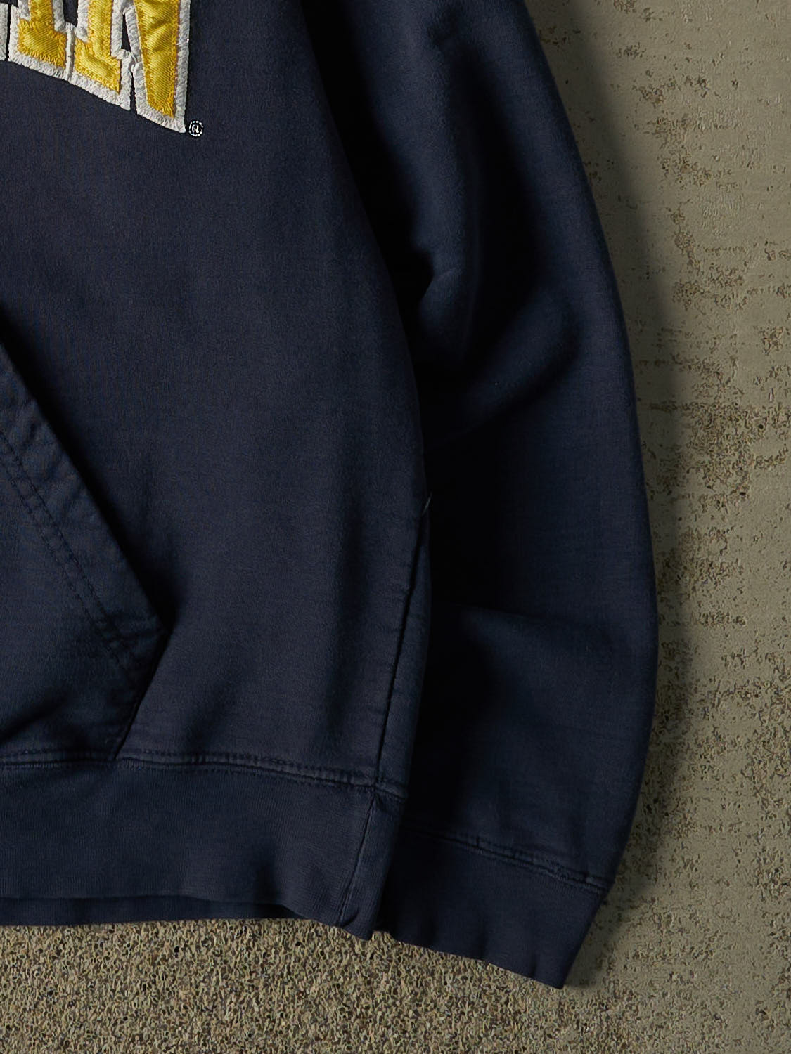 Vintage Y2K Navy Blue University of Michigan Embroidered Hoodie (S/M)