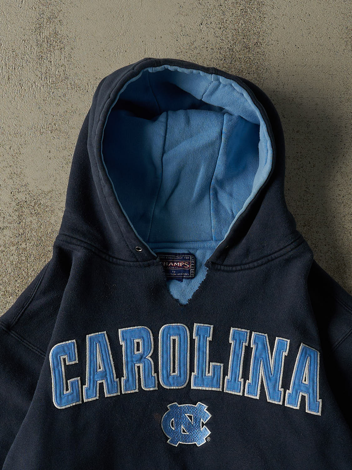 Vintage Y2K Navy Blue University of North Carolina Embroidered Hoodie (M/L)