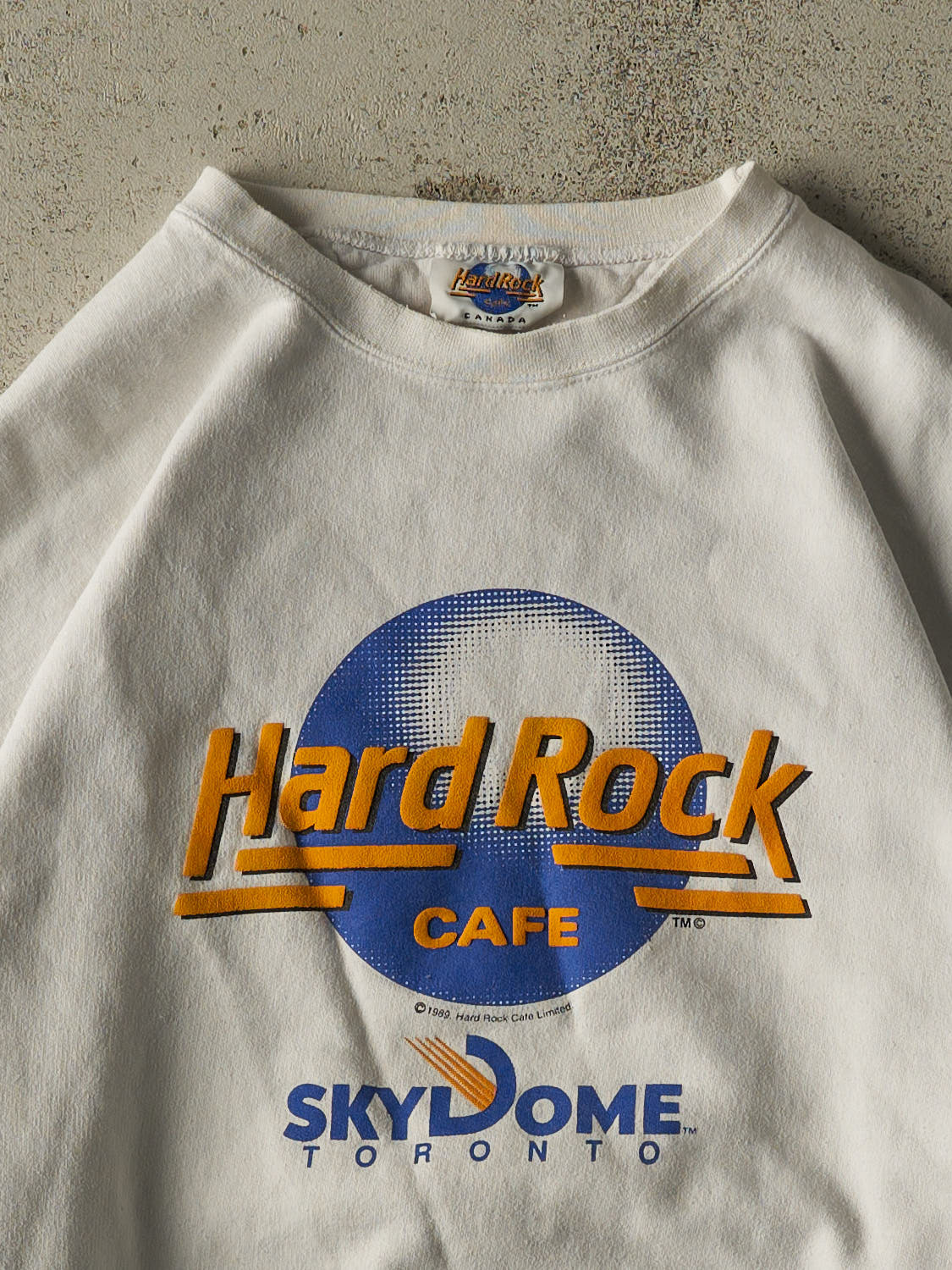Vintage 89' White Hard Rock Cafe Sky Dome Crewneck (L/XL)