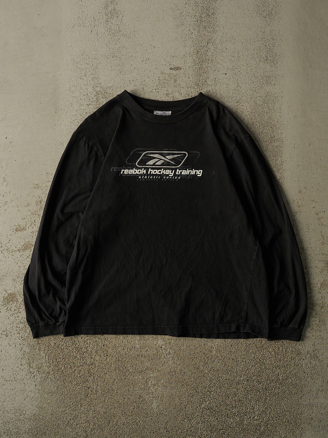 Vintage Y2K Black Reebok Hockey Long Sleeve (M)