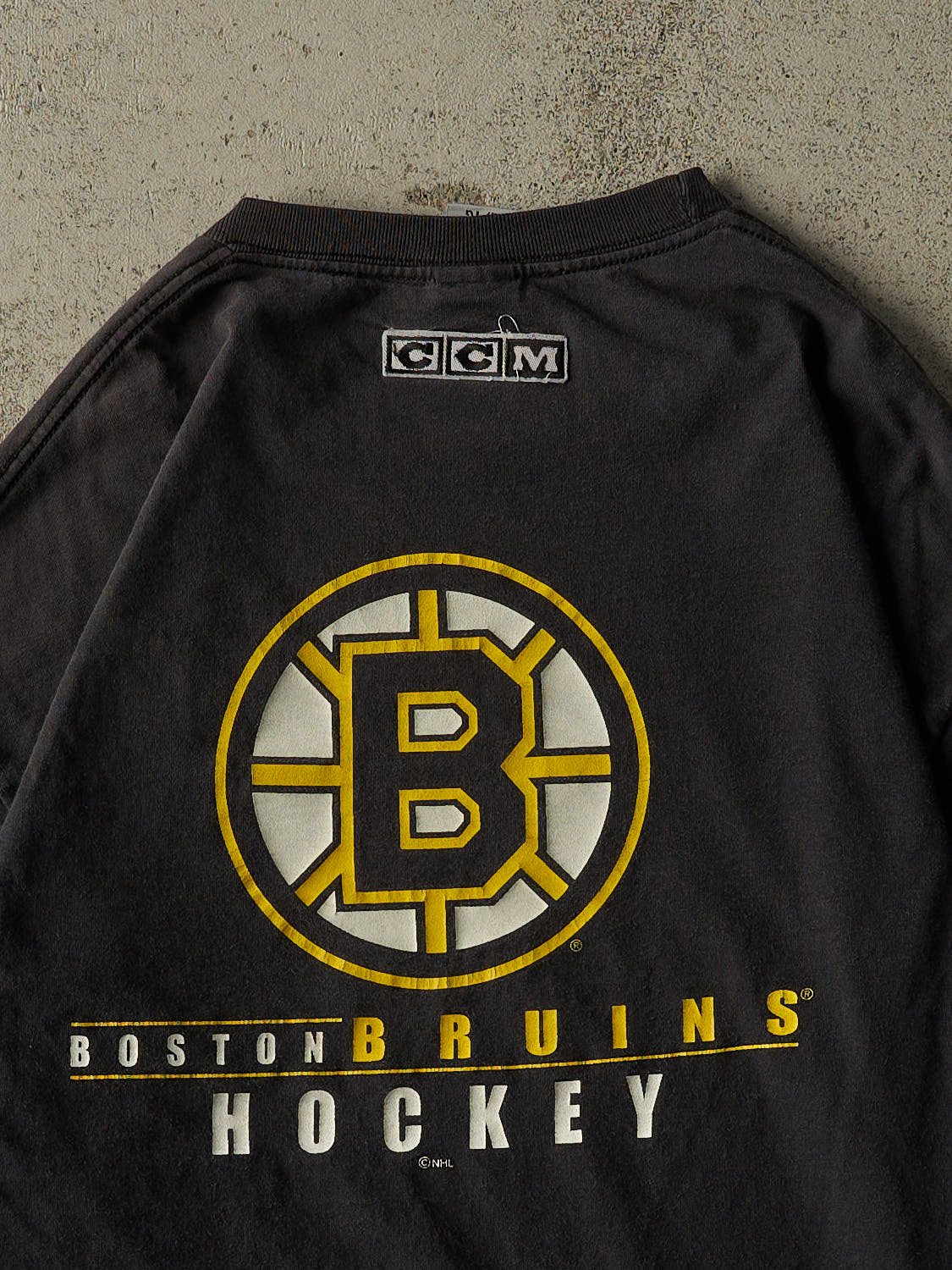 Vintage Y2K Black Boston Bruins Long Sleeve (L/XL)