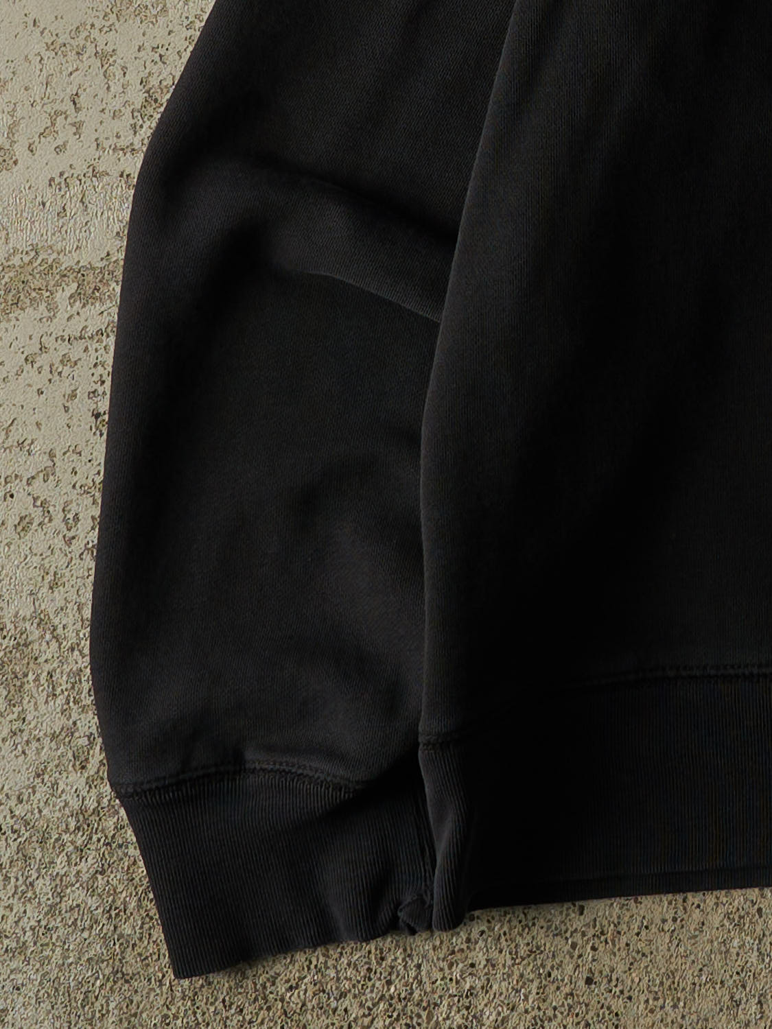 Vintage Y2K Faded Black Roots Athletic Quarter Zip Sweater (L/XL)