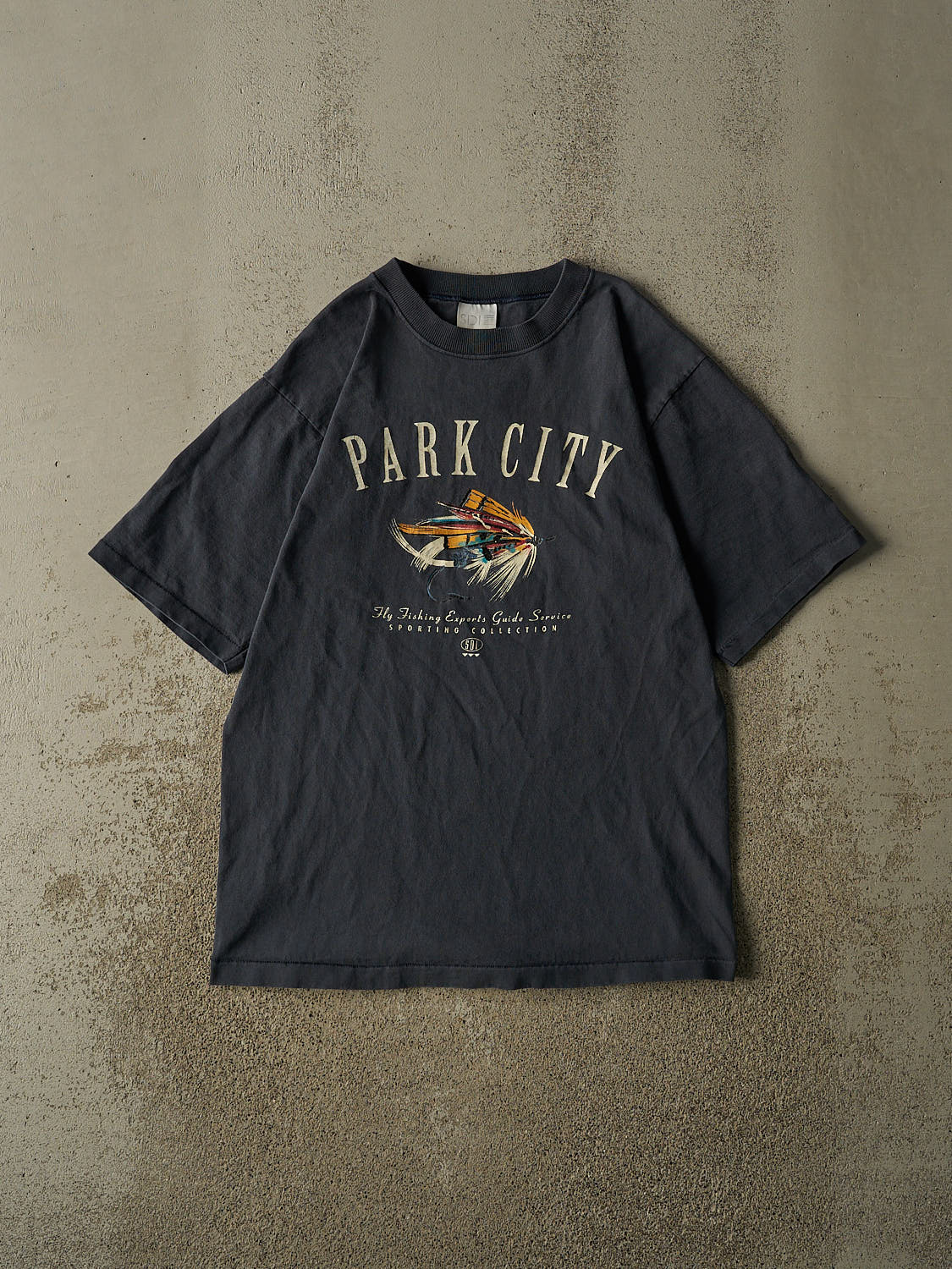 Vintage 90s Faded Navy Park City Fly Fishing Single Stitch Tee (M)