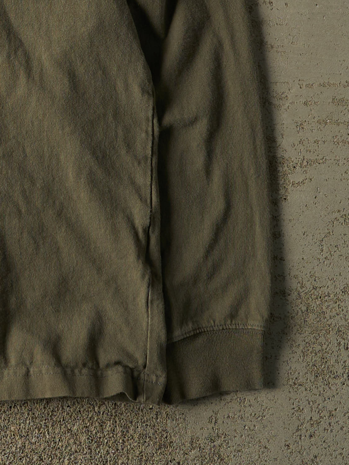 Vintage Y2K Green Carhartt Pocket Long Sleeve (L/XL)