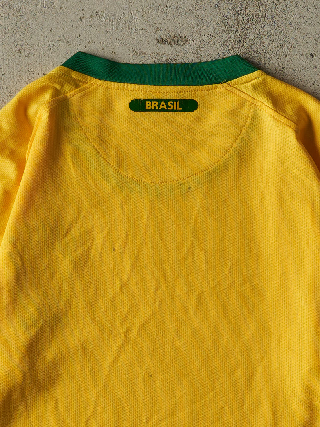 Vintage Y2K Yellow Brasil Soccer Jersey (M)
