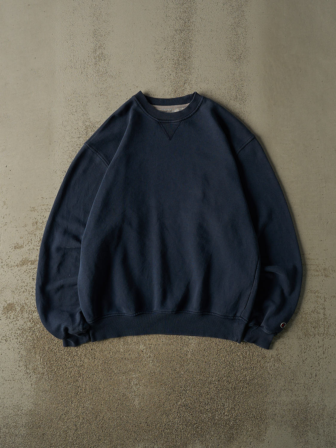 Vintage Y2K Faded Navy Champion Blank Crewneck (XL/XXL)