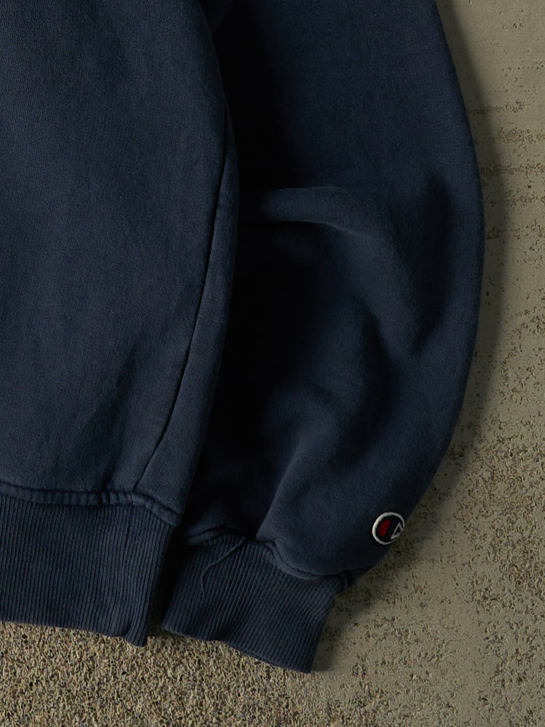 Vintage Y2K Faded Navy Champion Blank Crewneck (XL/XXL)