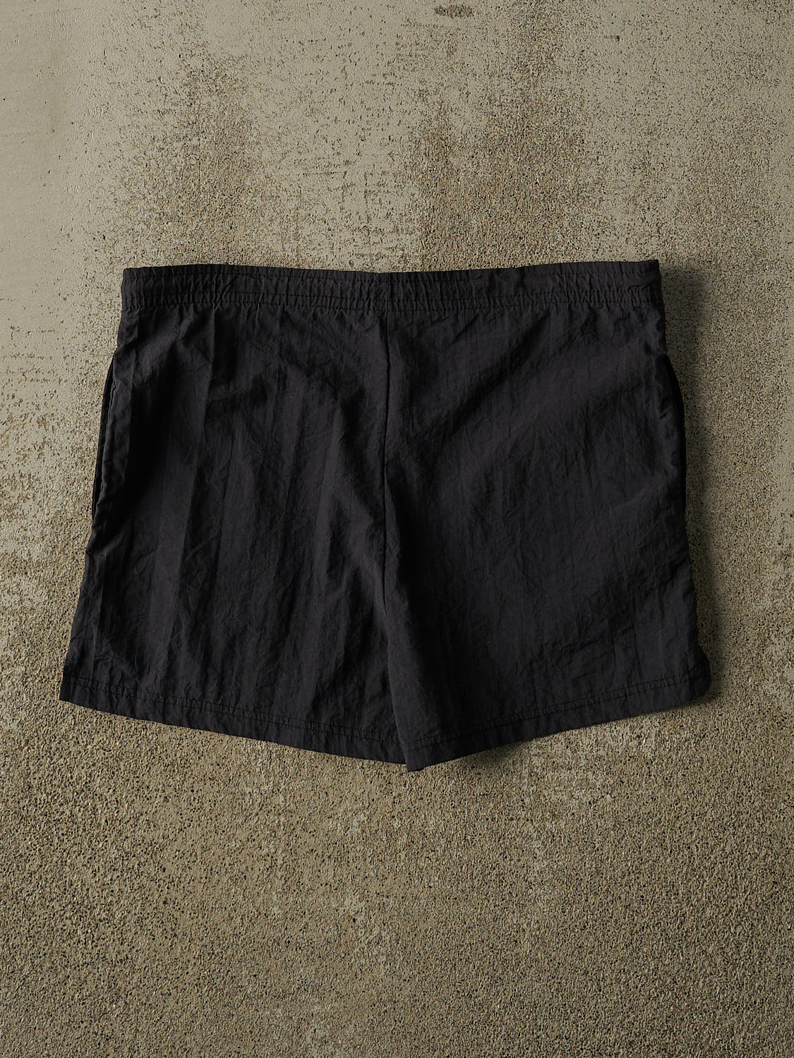 Vintage Y2K Black Fila Track Shorts (34x3)