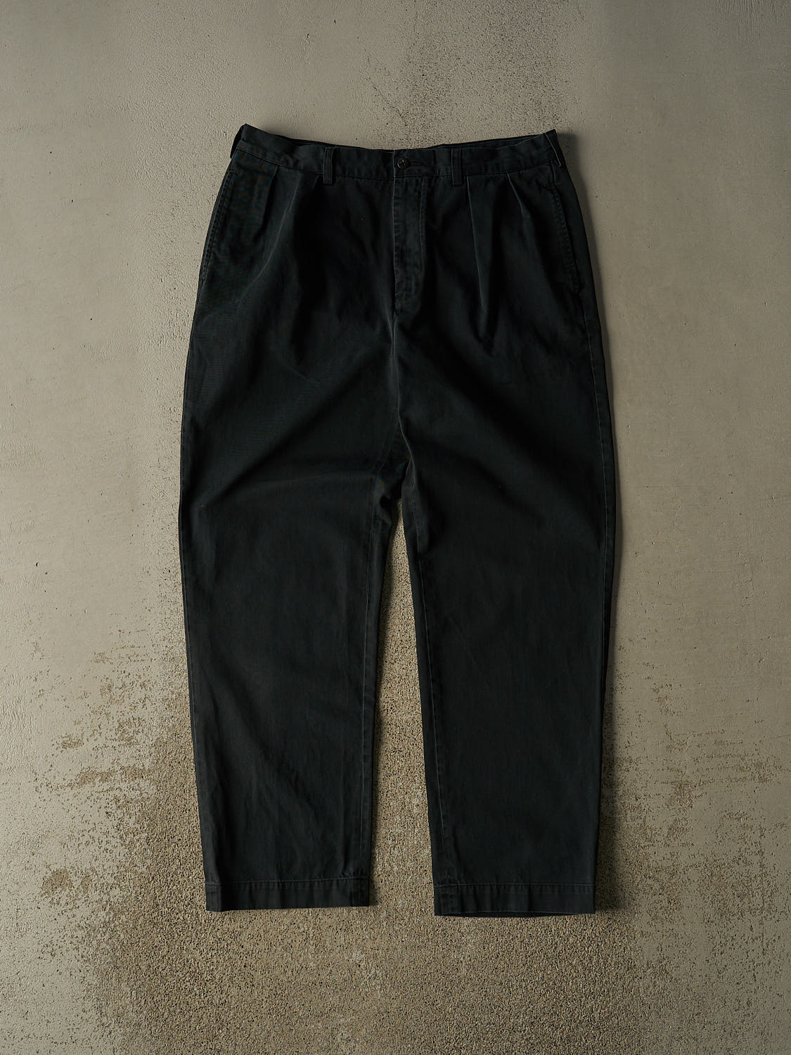 Vintage 90s Faded Black Polo Pleated Chino Pants (35x30.5)