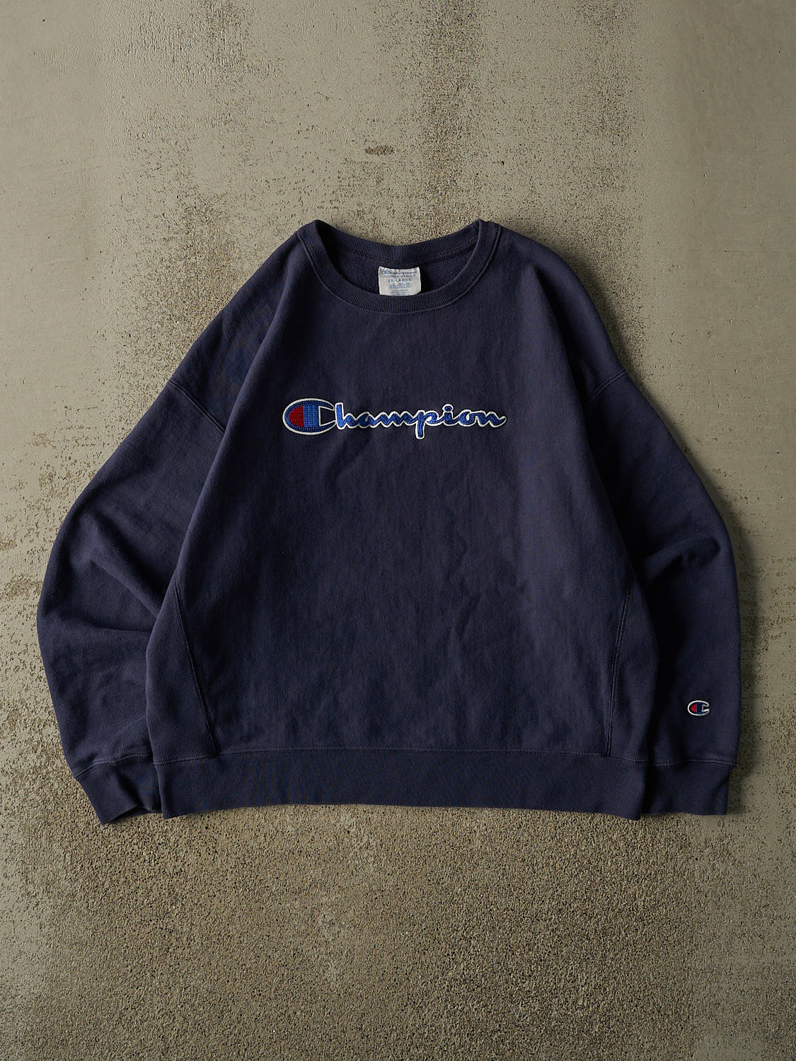 Vintage Y2K Navy Blue Champion Reverse Weave Crewneck (L/XL)