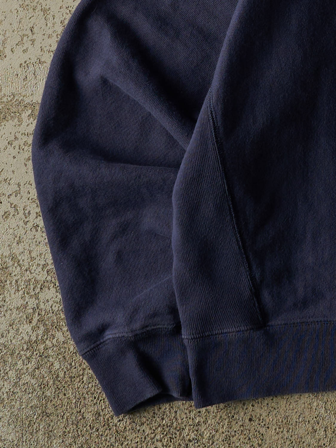 Vintage Y2K Navy Blue Champion Reverse Weave Crewneck (L/XL)