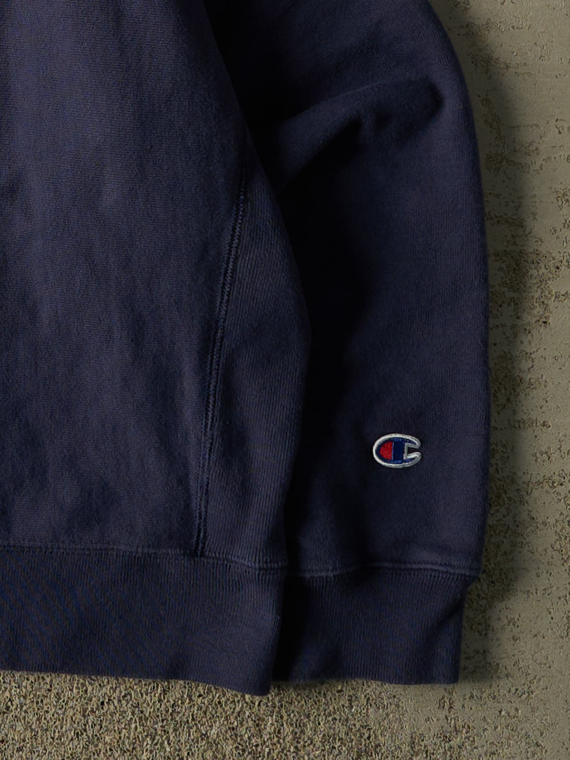 Vintage Y2K Navy Blue Champion Reverse Weave Crewneck (L/XL)
