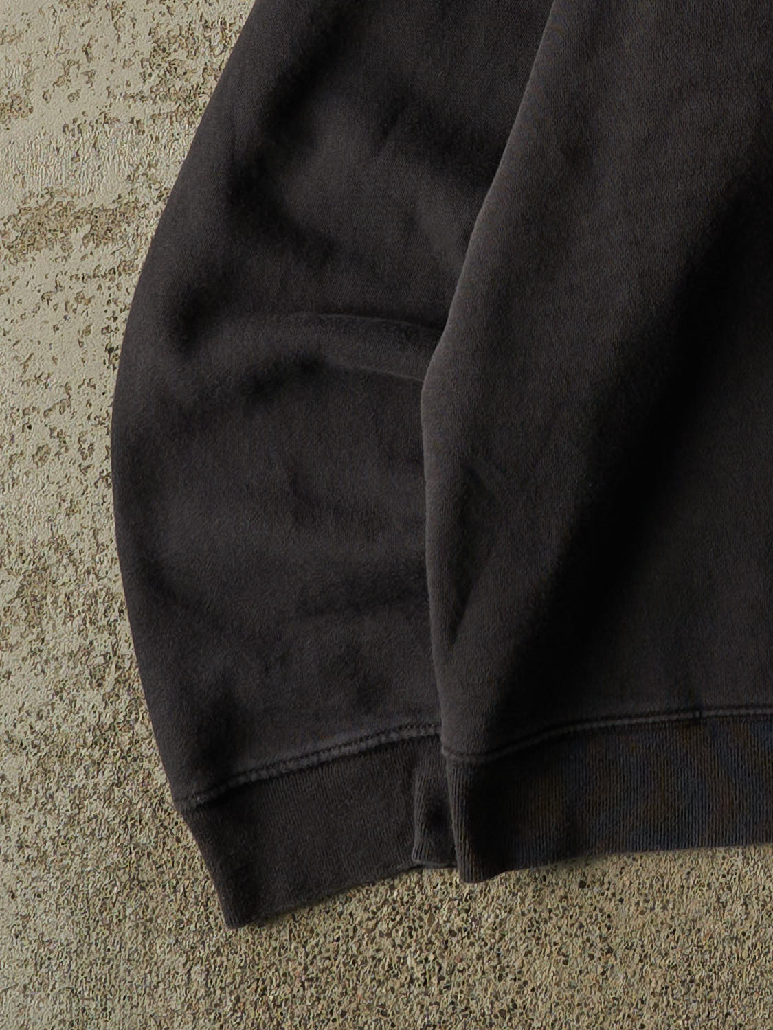 Vintage Y2K Faded Black Gap Embroidered Crewneck (L/XL)
