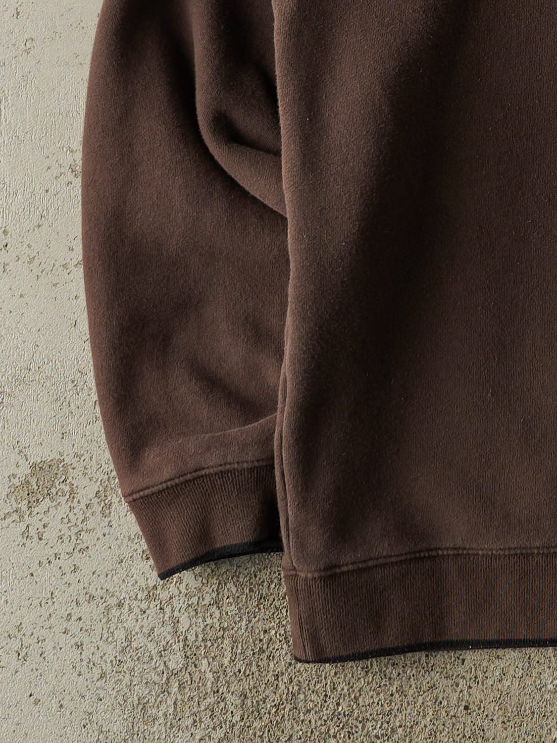 Vintage Y2K Brown Outdoorsman Embroidered Crewneck (XL)